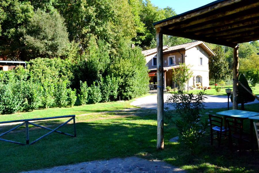 Agriturismo La Sorgente Di Nepi 호텔 외부 사진